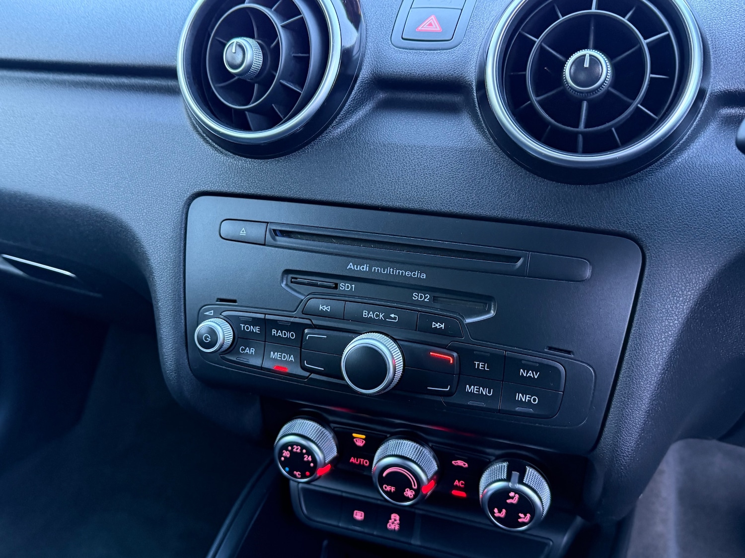 Used Audi A1 2012 for sale - 77048128: Photo 23