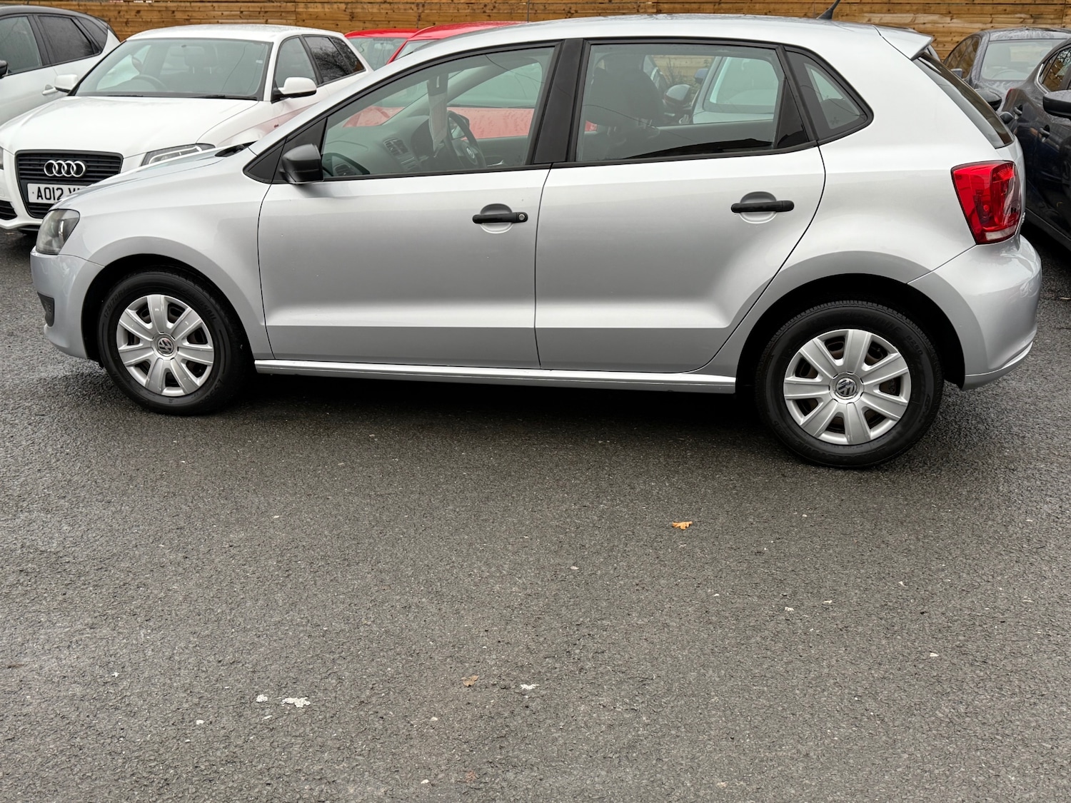 Used Volkswagen Polo 2013 for sale - 76664661: Photo 14