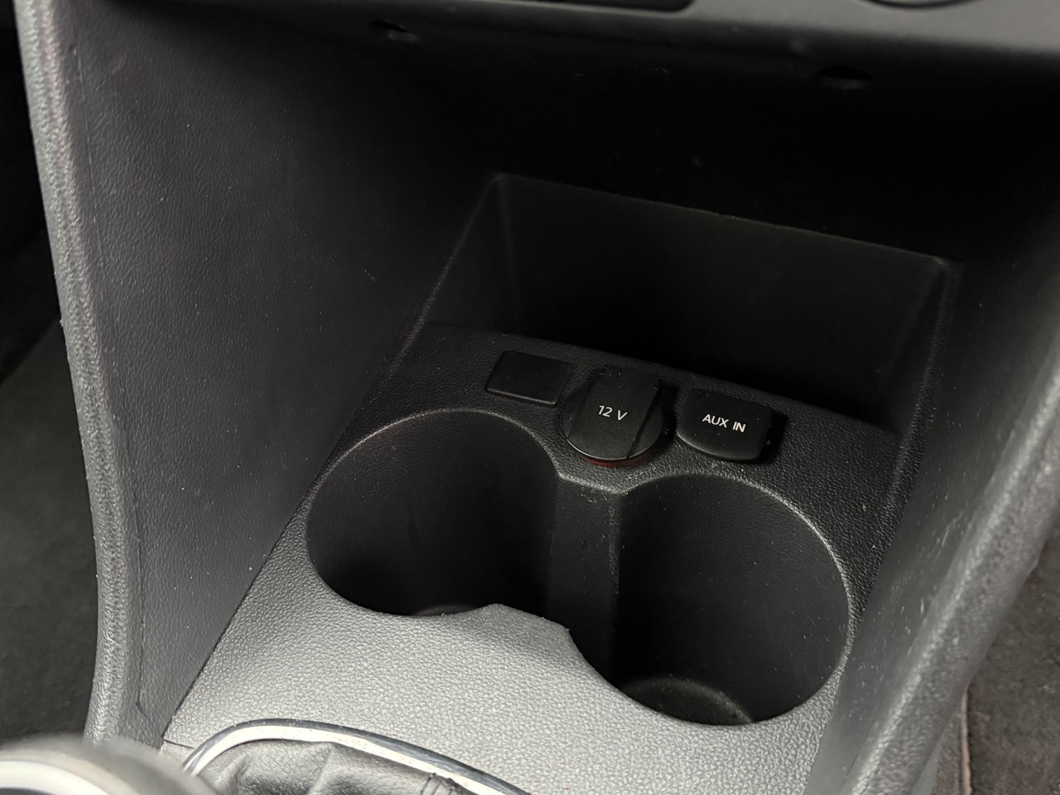 Used Volkswagen Polo 2013 for sale - 76664661: Photo 24