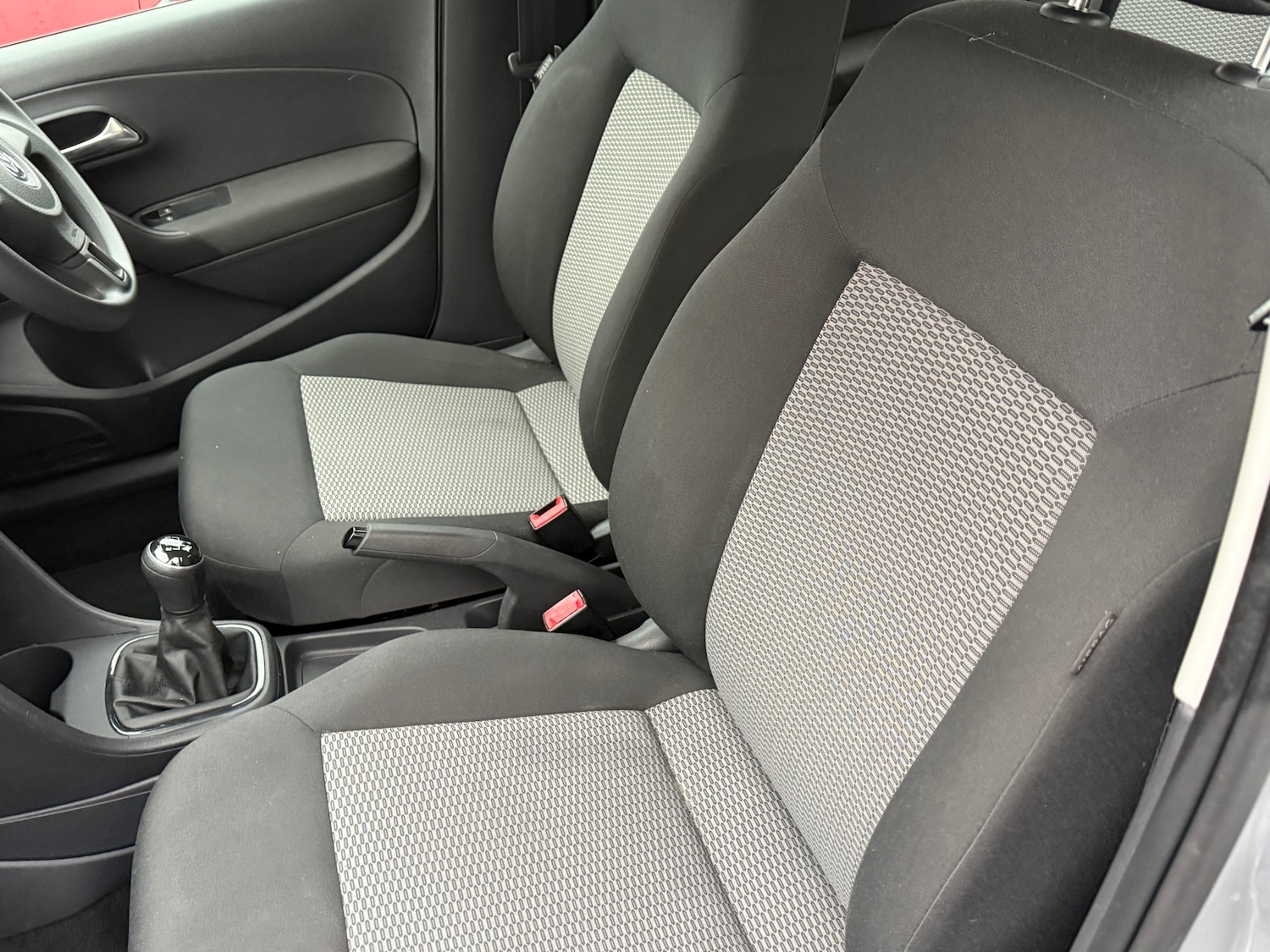 Used Volkswagen Polo 2013 for sale - 76664661: Photo 7