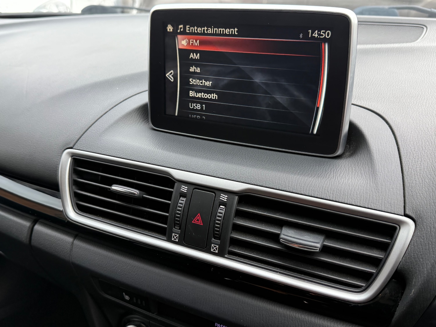 Used Mazda Mazda3 2014 for sale - 76209549: Photo 24