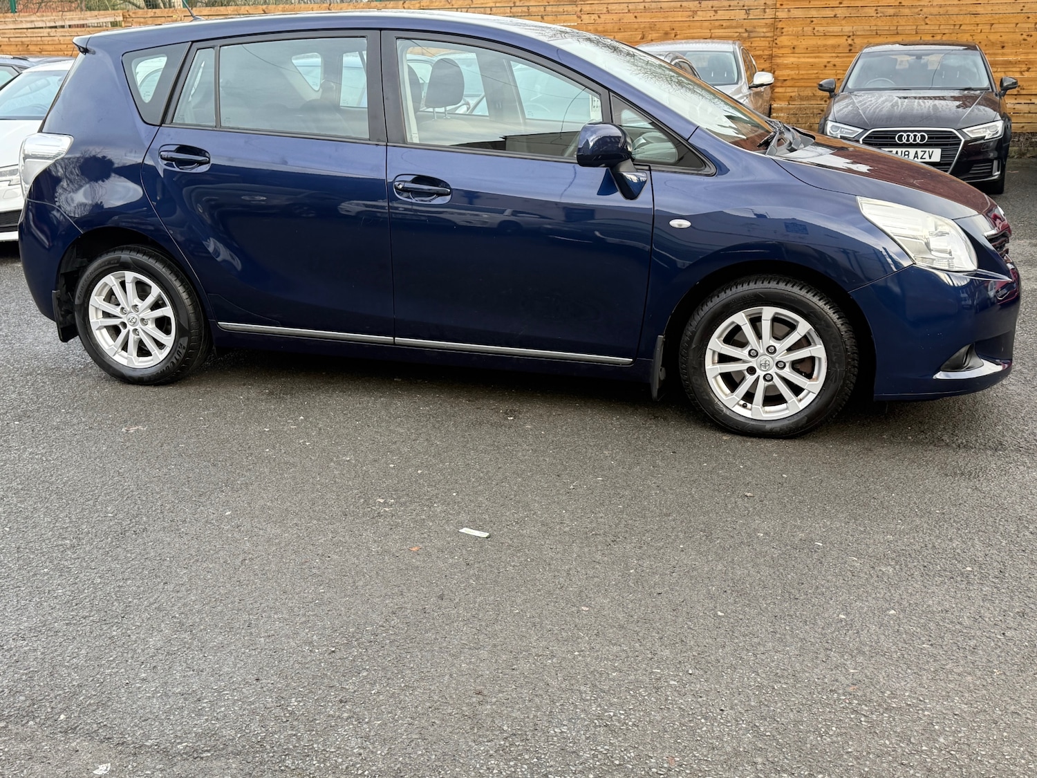 Used Toyota Verso 2012 for sale - 77199216: Photo 15