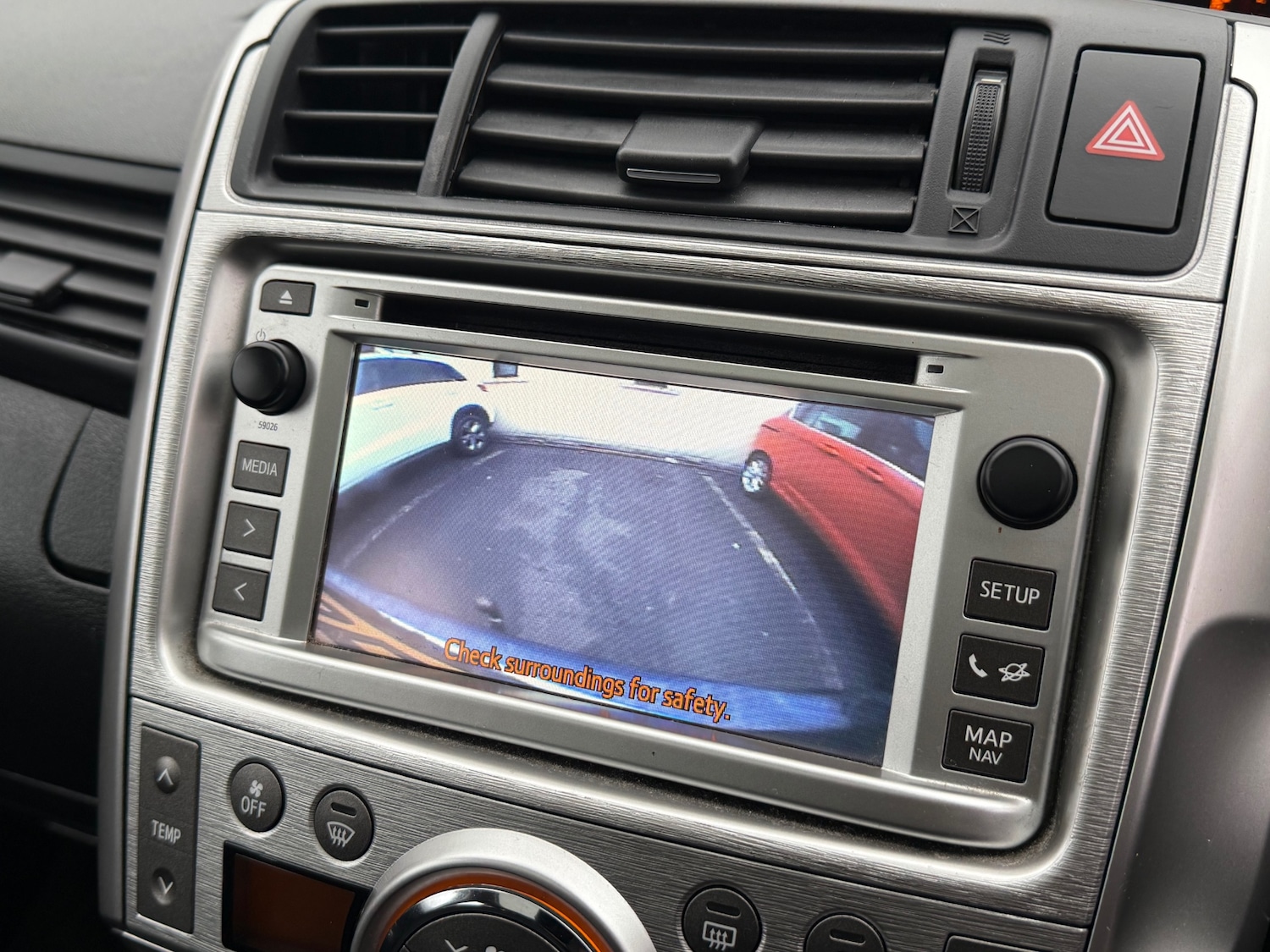 Used Toyota Verso 2012 for sale - 77199216: Photo 23