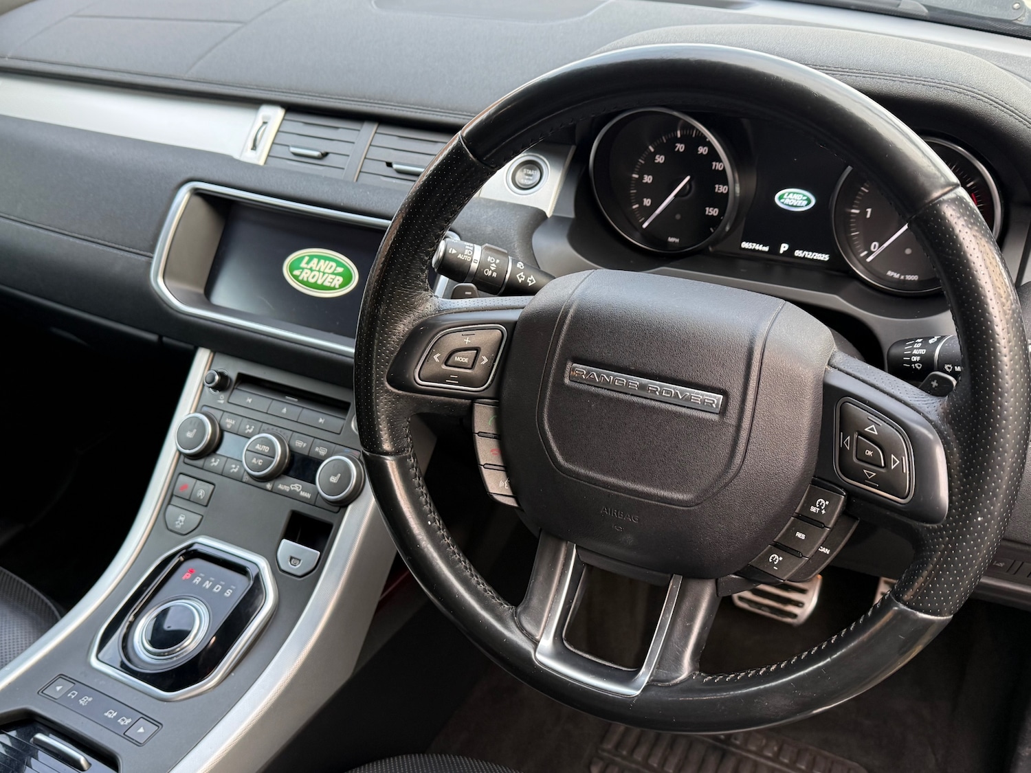 Used Land Rover Range Rover Evoque 2016 for sale - 76834991: Photo 5