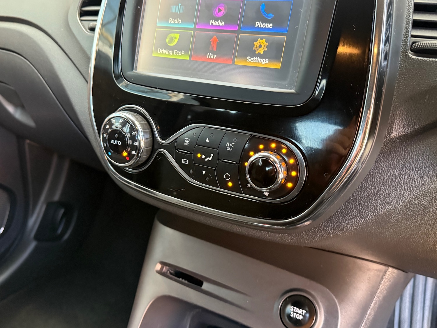 Used Renault Captur 2016 for sale - 77199223: Photo 25