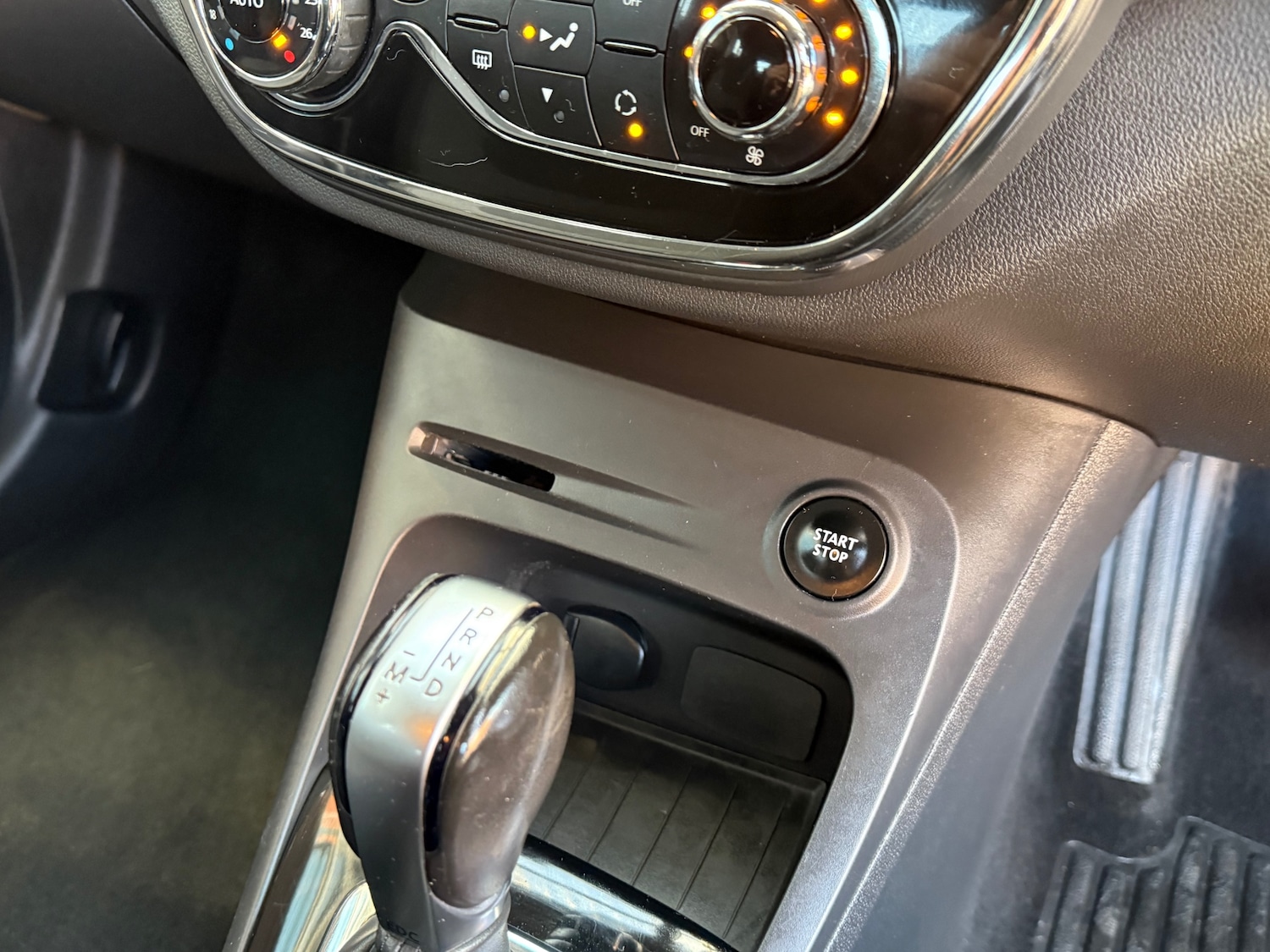 Used Renault Captur 2016 for sale - 77199223: Photo 26