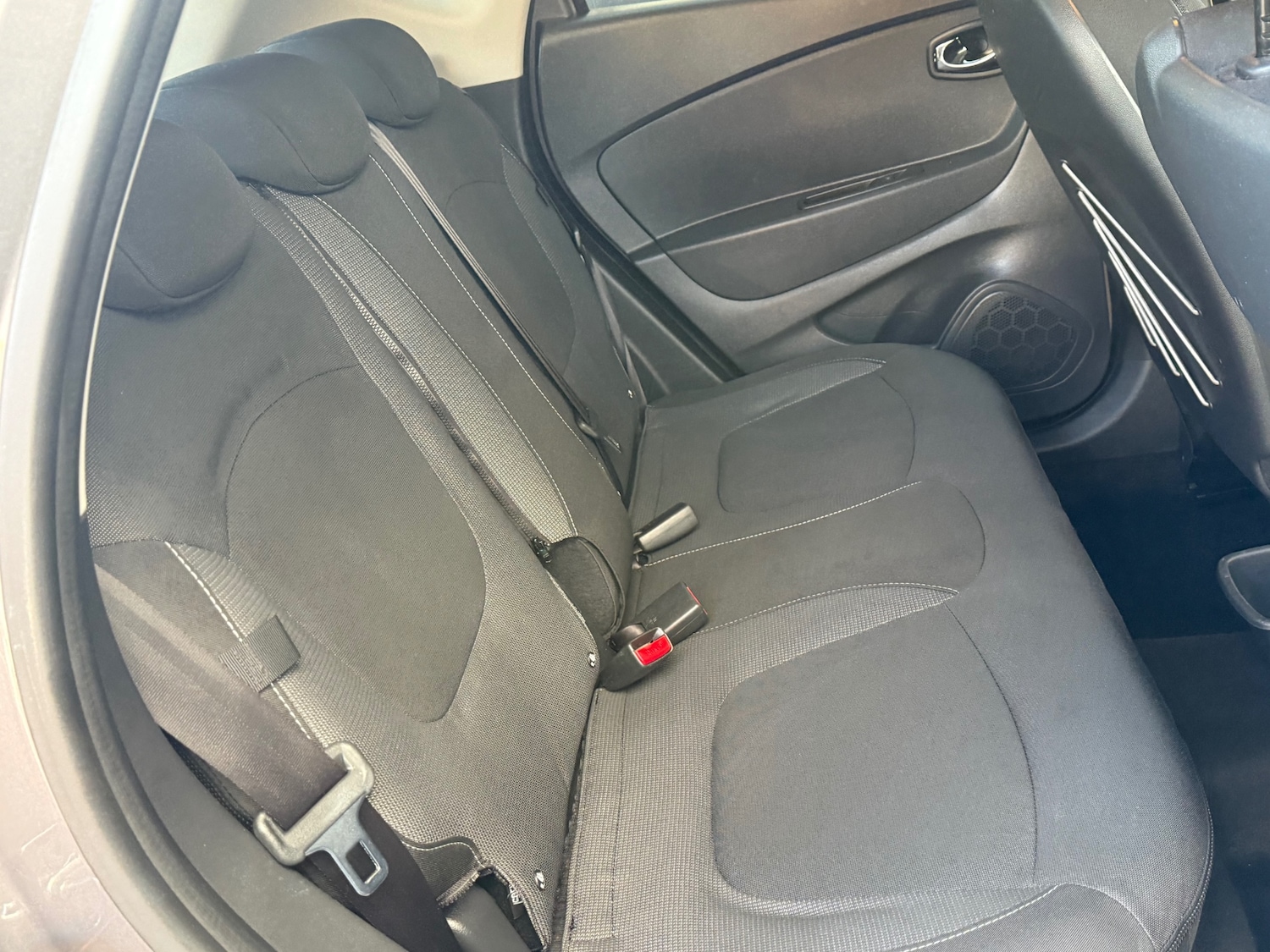 Used Renault Captur 2016 for sale - 77199223: Photo 37