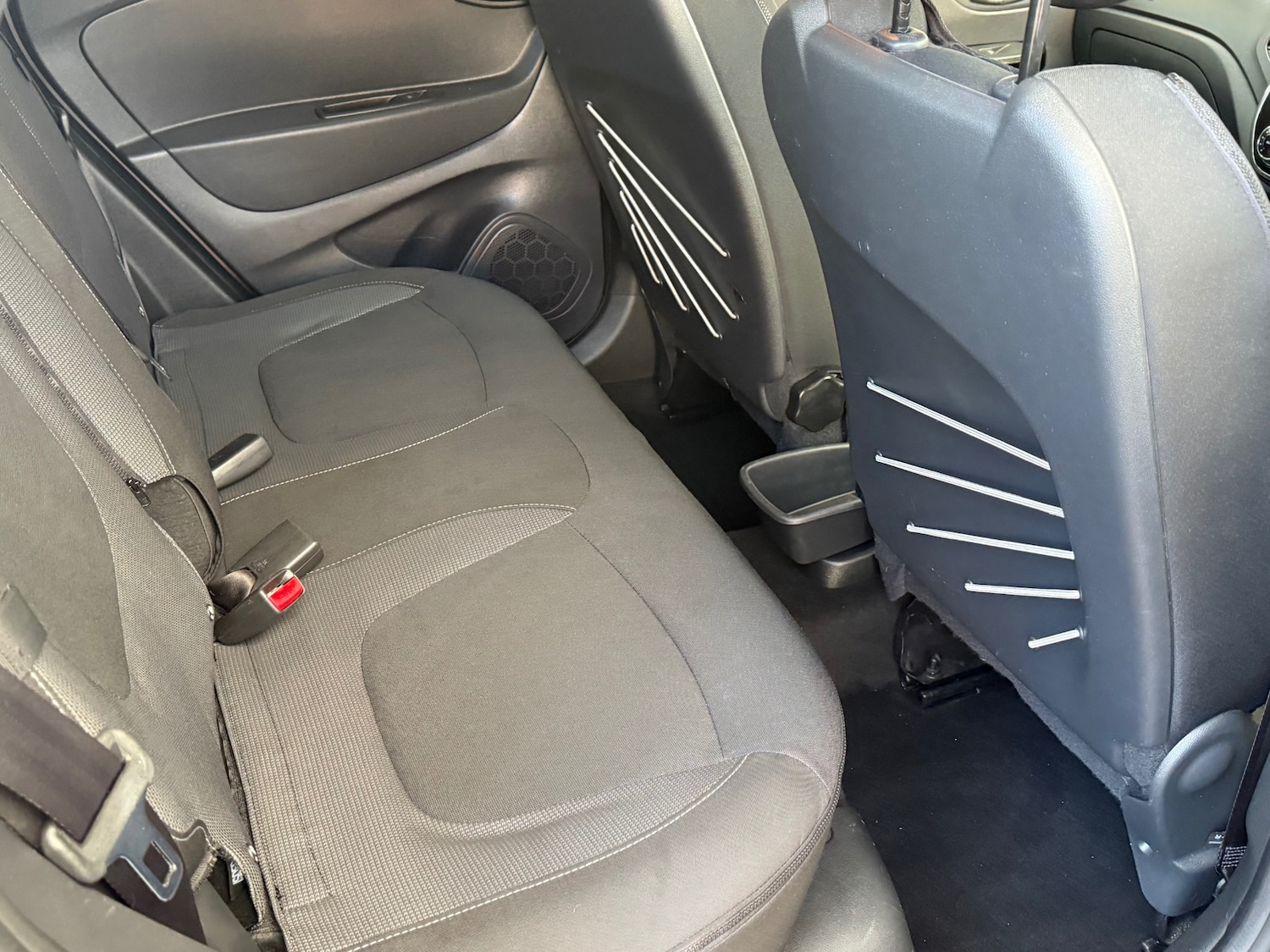 Used Renault Captur 2016 for sale - 77199223: Photo 8