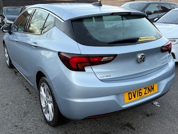 Used Vauxhall Astra 2016 for sale - 77097049: Photo
