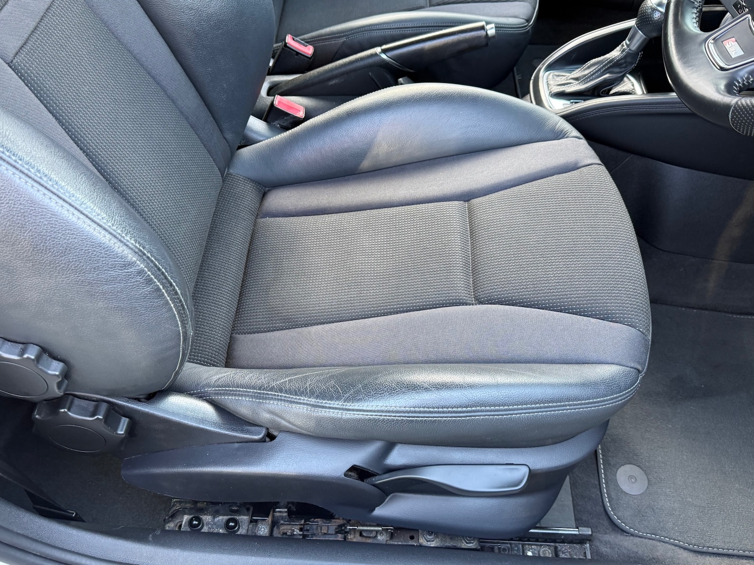 Used Audi A1 2011 for sale - 78155741: Photo 29