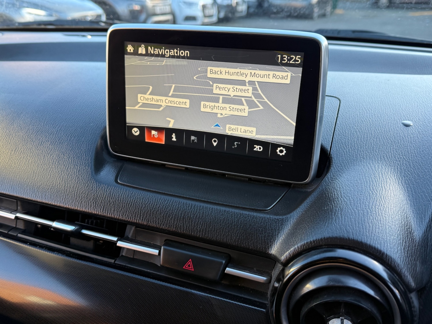 Used Mazda Mazda2 2015 for sale - 77137238: Photo 23