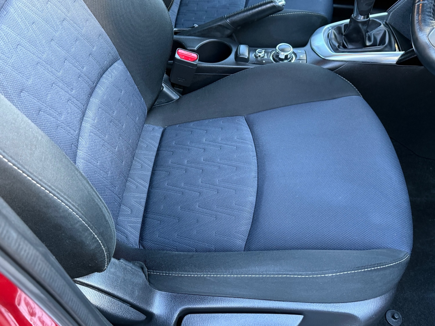 Used Mazda Mazda2 2015 for sale - 77137238: Photo 28