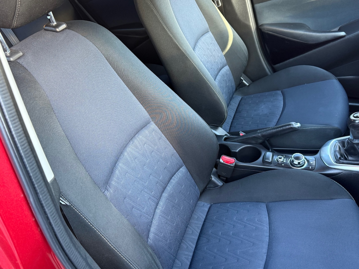 Used Mazda Mazda2 2015 for sale - 77137238: Photo 31