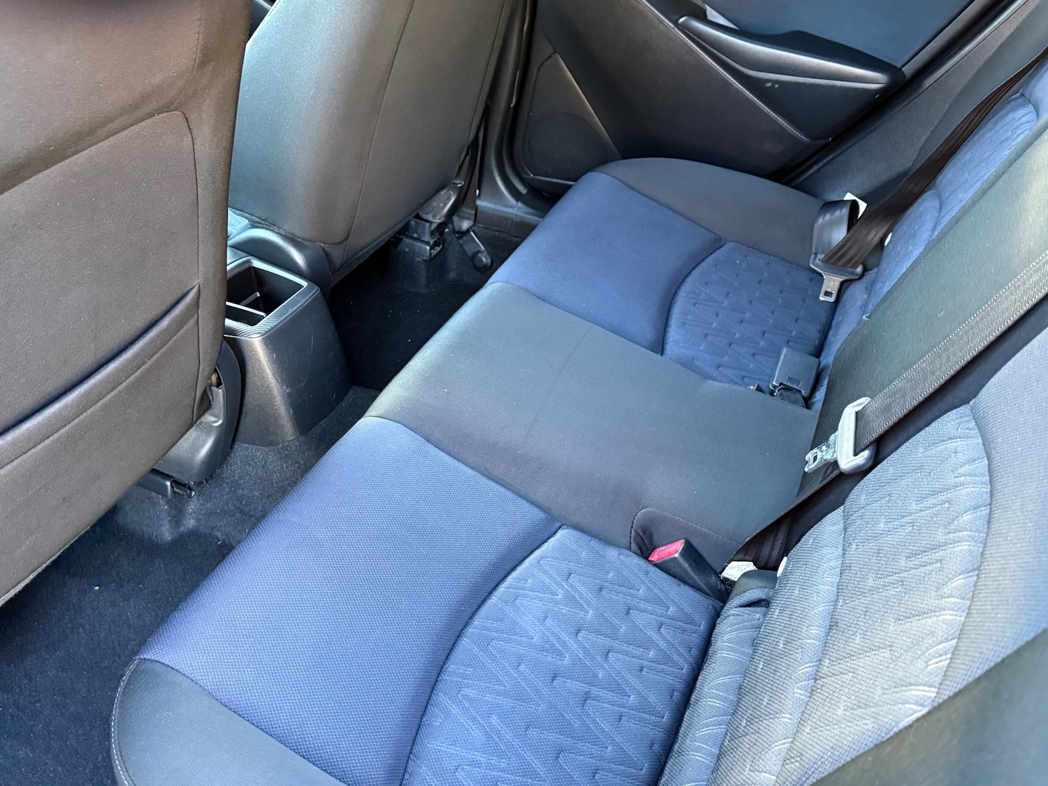 Used Mazda Mazda2 2015 for sale - 77137238: Photo 8