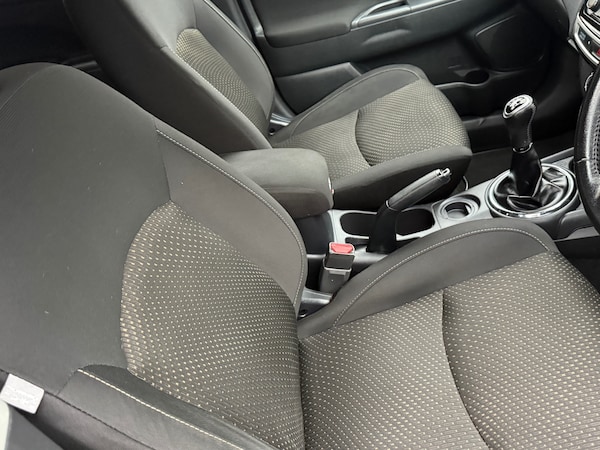 Used Mitsubishi ASX 2015 for sale - 76197427: Photo 29