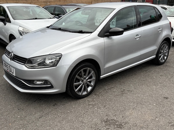 Used Volkswagen Polo 2015 for sale - 76209523: Photo 10
