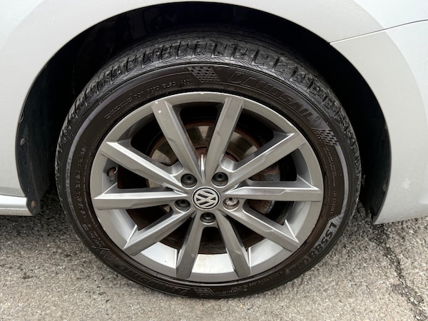 Used Volkswagen Polo 2015 for sale - 76209523: Photo 17