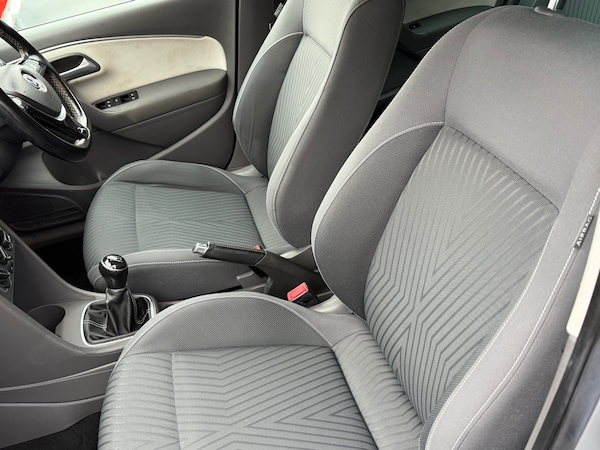Used Volkswagen Polo 2015 for sale - 76209523: Photo 31