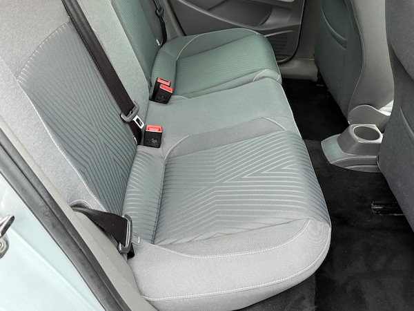 Used Volkswagen Polo 2015 for sale - 76209523: Photo 34