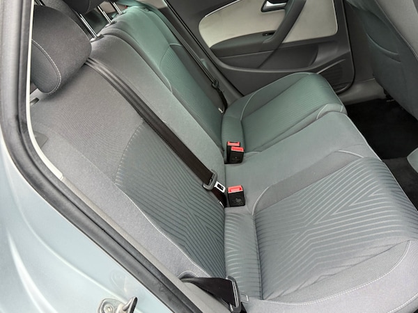 Used Volkswagen Polo 2015 for sale - 76209523: Photo 36
