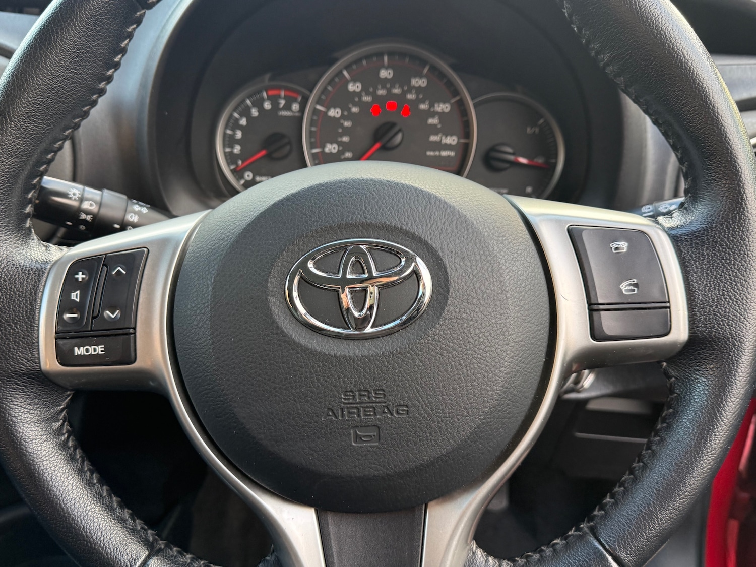 Used Toyota Yaris 2012 for sale - 77054822: Photo 19