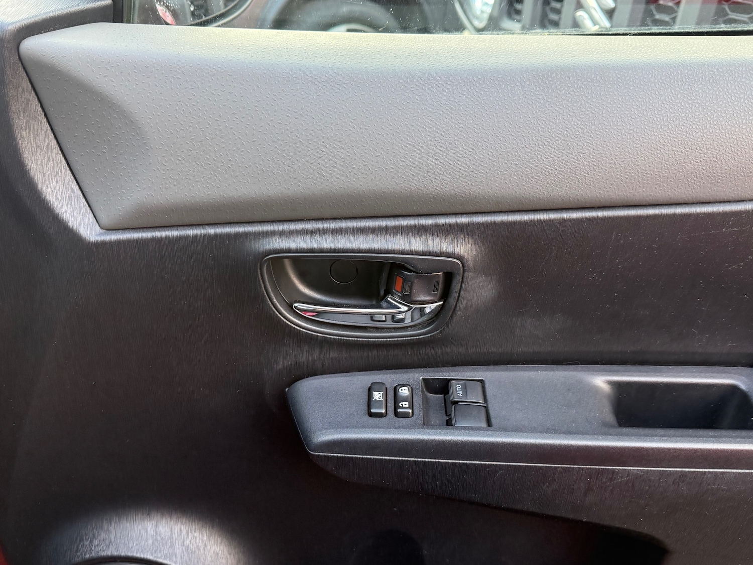 Used Toyota Yaris 2012 for sale - 77054822: Photo 26