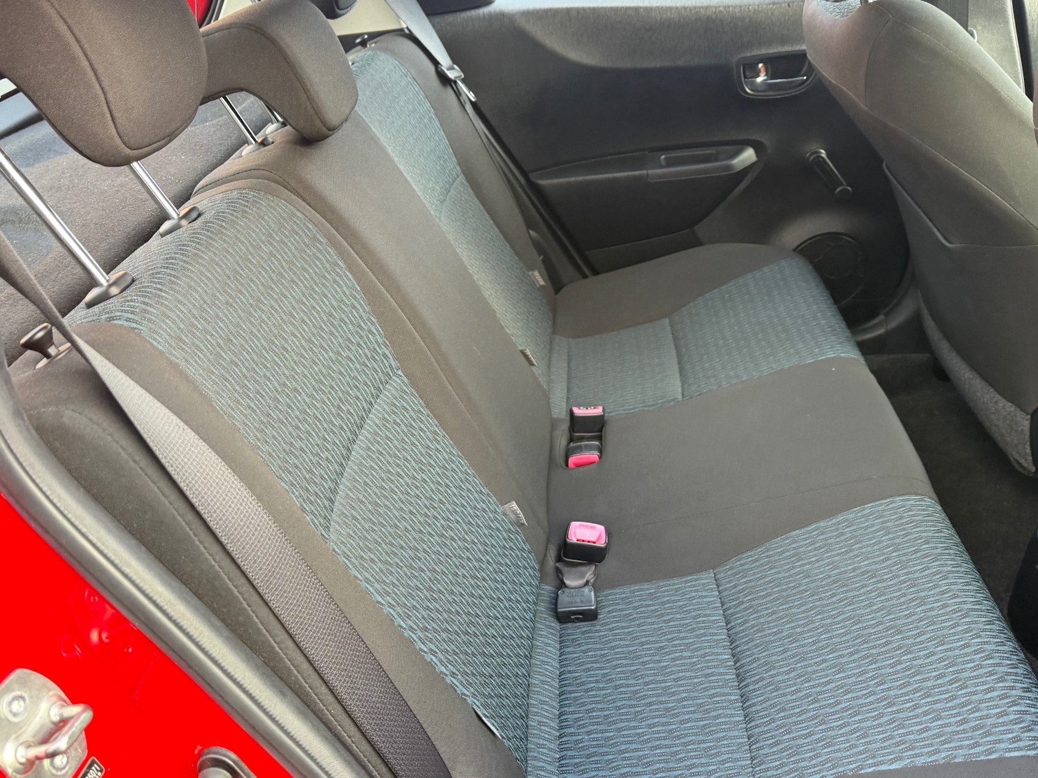 Used Toyota Yaris 2012 for sale - 77054822: Photo 35