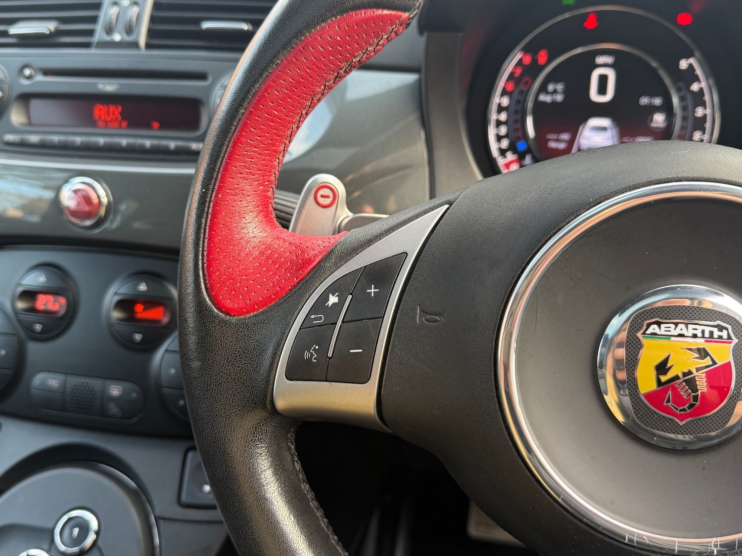 Used Abarth 595 2016 for sale - 77001923: Photo 21