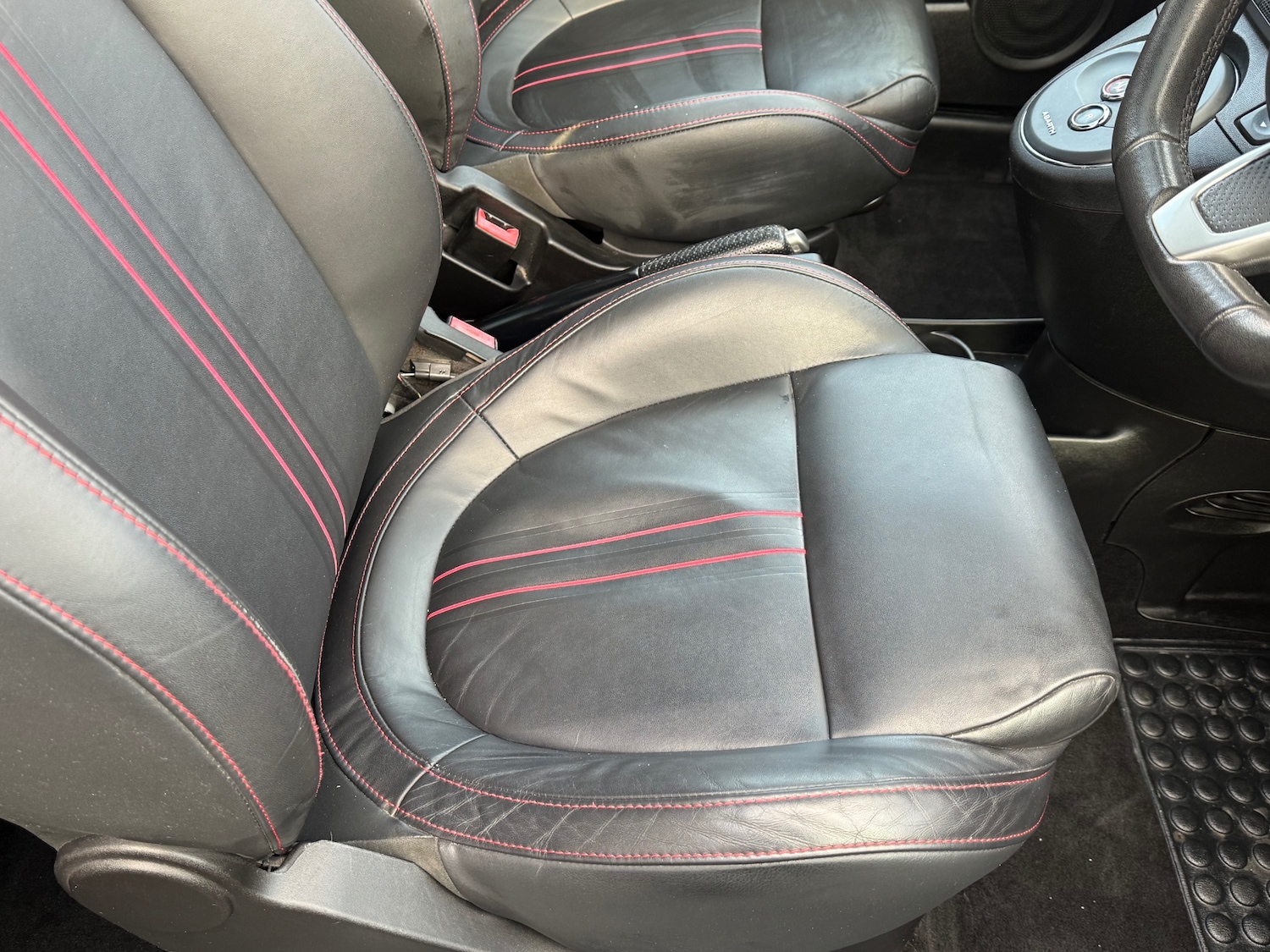 Used Abarth 595 2016 for sale - 77001923: Photo 29