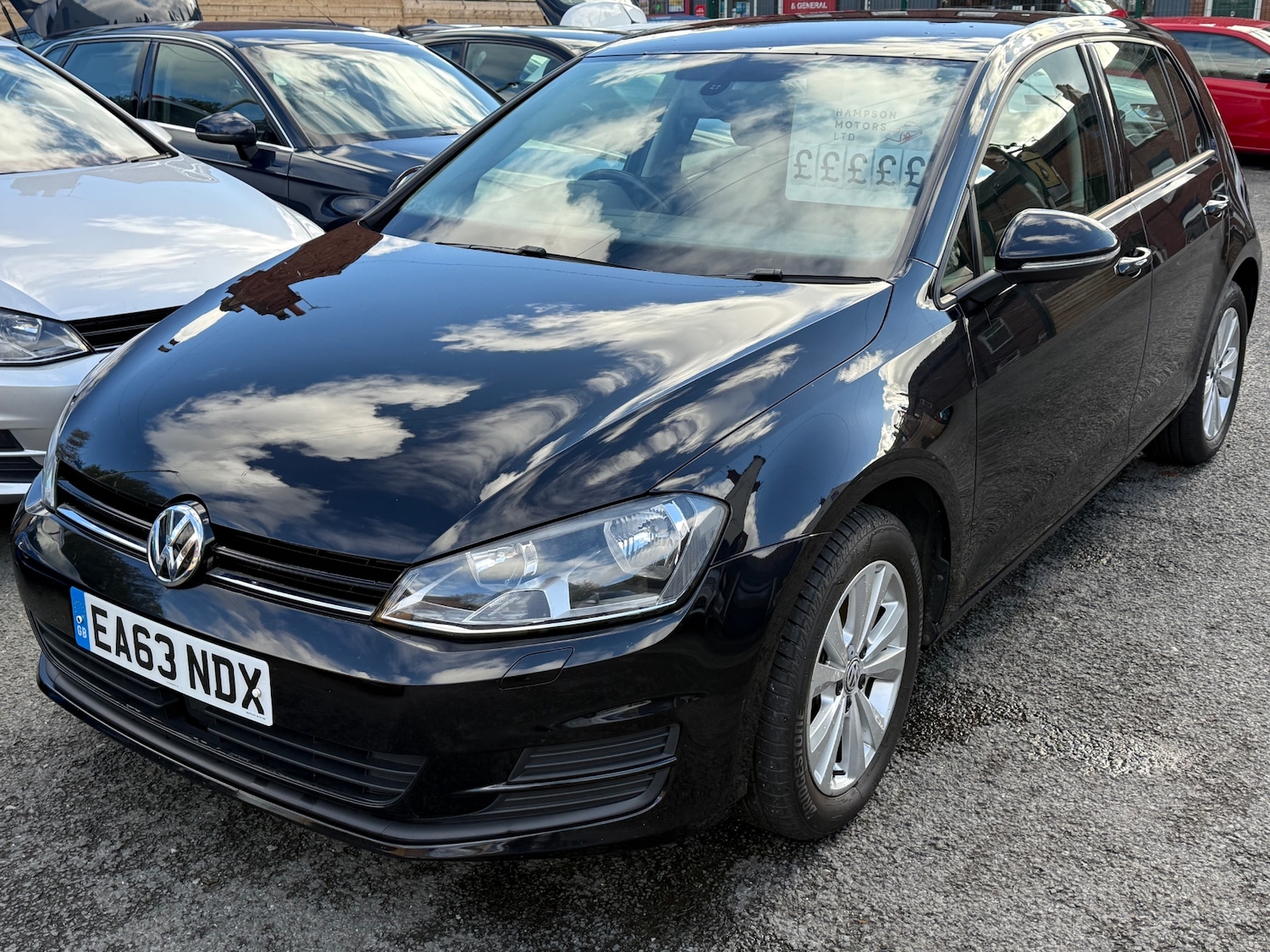 Used Volkswagen Golf 2013 for sale - 76375432: Photo 2