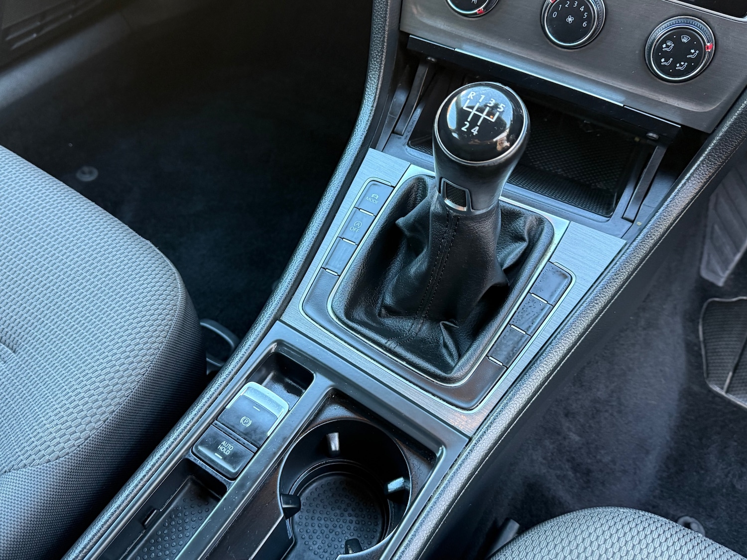 Used Volkswagen Golf 2013 for sale - 76375432: Photo 26