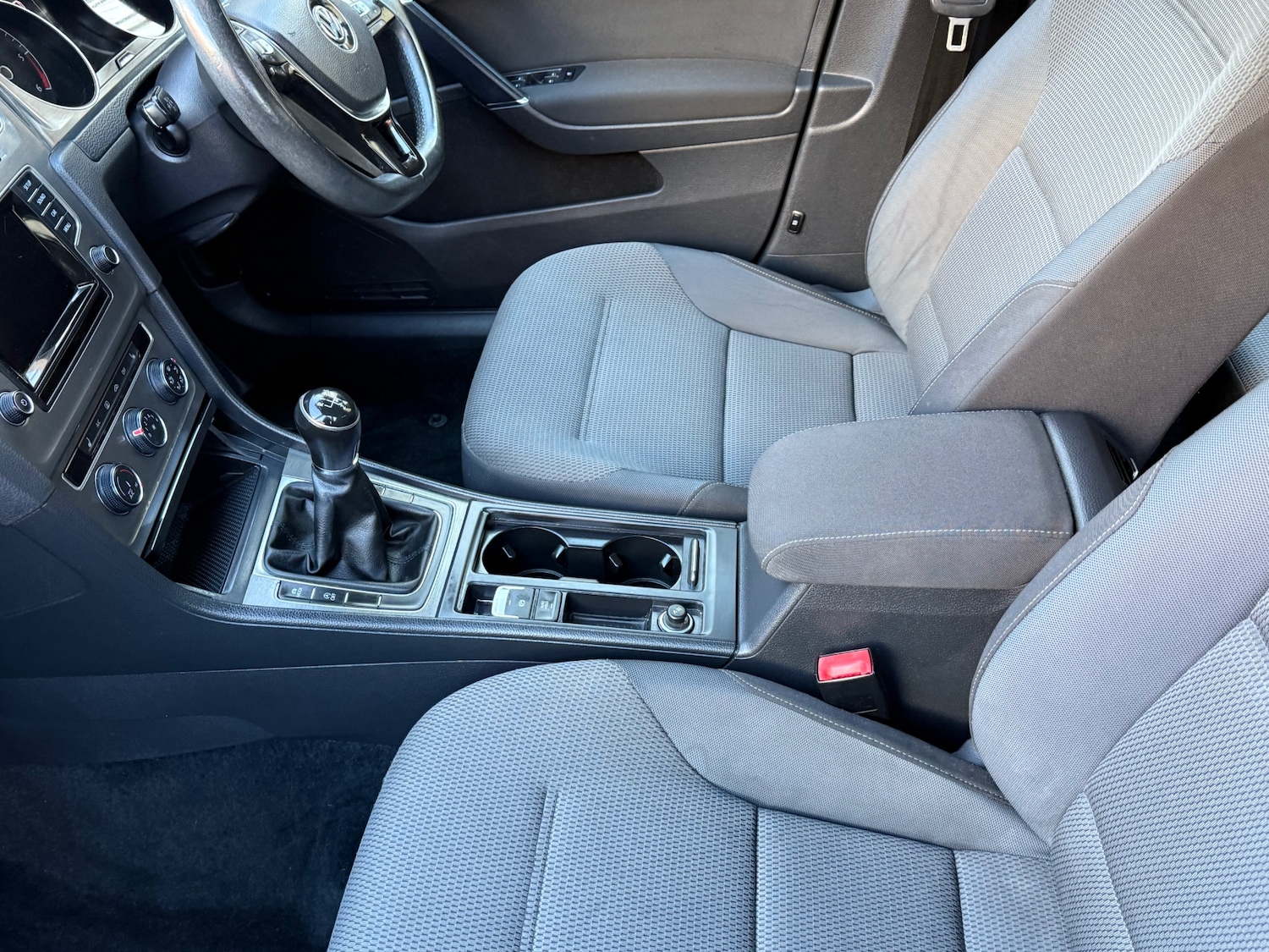 Used Volkswagen Golf 2013 for sale - 76375432: Photo 29