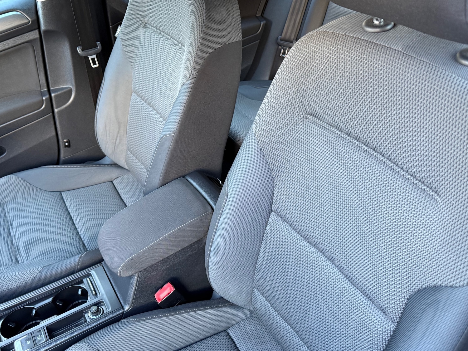 Used Volkswagen Golf 2013 for sale - 76375432: Photo 30