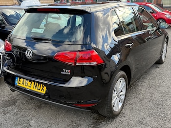 Used Volkswagen Golf 2013 for sale - 76375432: Photo