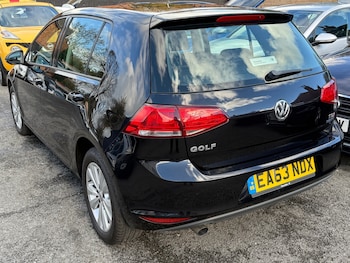 Used Volkswagen Golf 2013 for sale - 76375432: Photo