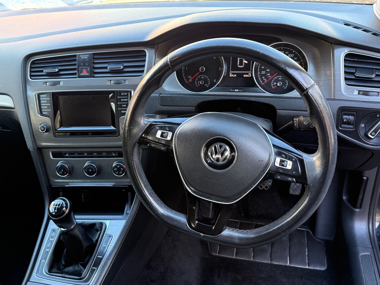 Used Volkswagen Golf 2013 for sale - 76375432: Photo 5
