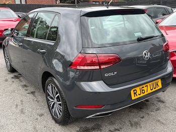 Used Volkswagen Golf 2017 for sale - 79344275: Photo