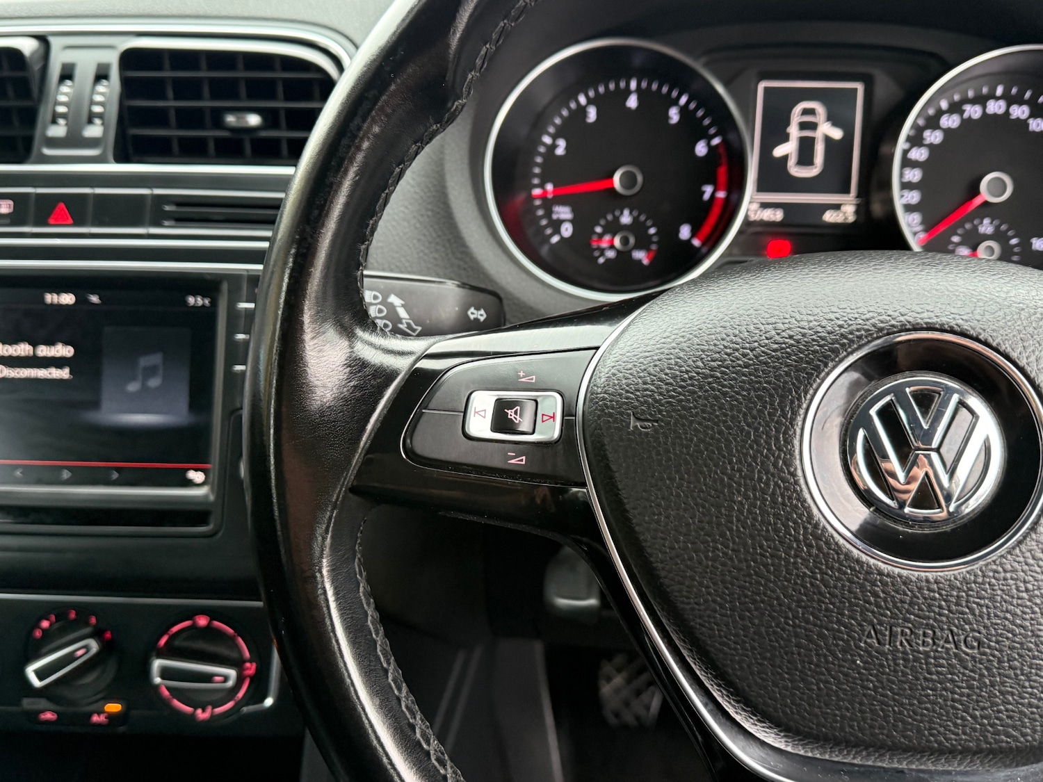 Used Volkswagen Polo 2015 for sale - 77151582: Photo 20