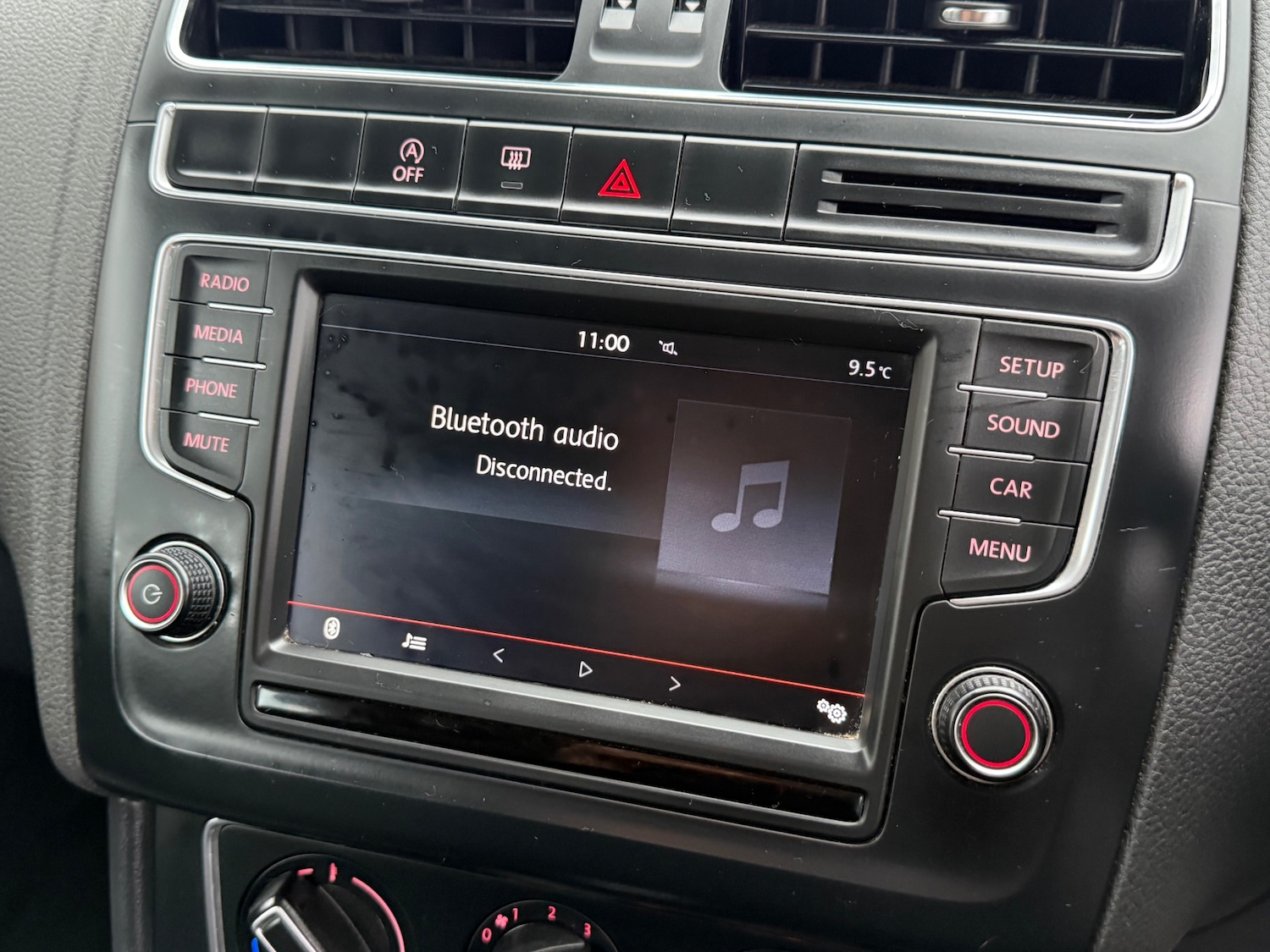 Used Volkswagen Polo 2015 for sale - 77151582: Photo 23