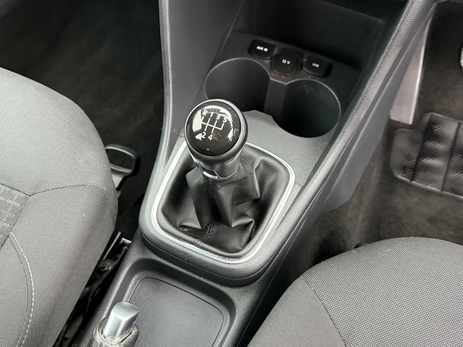 Used Volkswagen Polo 2015 for sale - 77151582: Photo 25