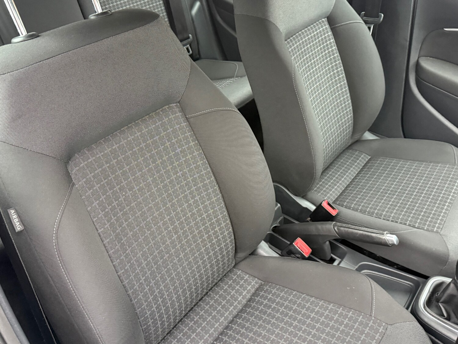 Used Volkswagen Polo 2015 for sale - 77151582: Photo 30