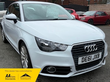 Used Audi A1 2011 for sale - 77716446: Photo