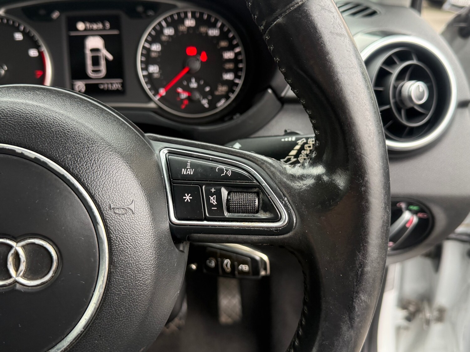 Used Audi A1 2011 for sale - 77716446: Photo 21