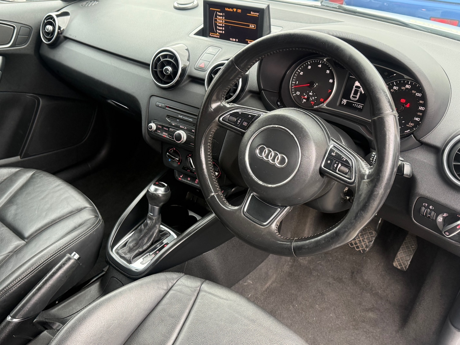 Used Audi A1 2011 for sale - 77716446: Photo 5