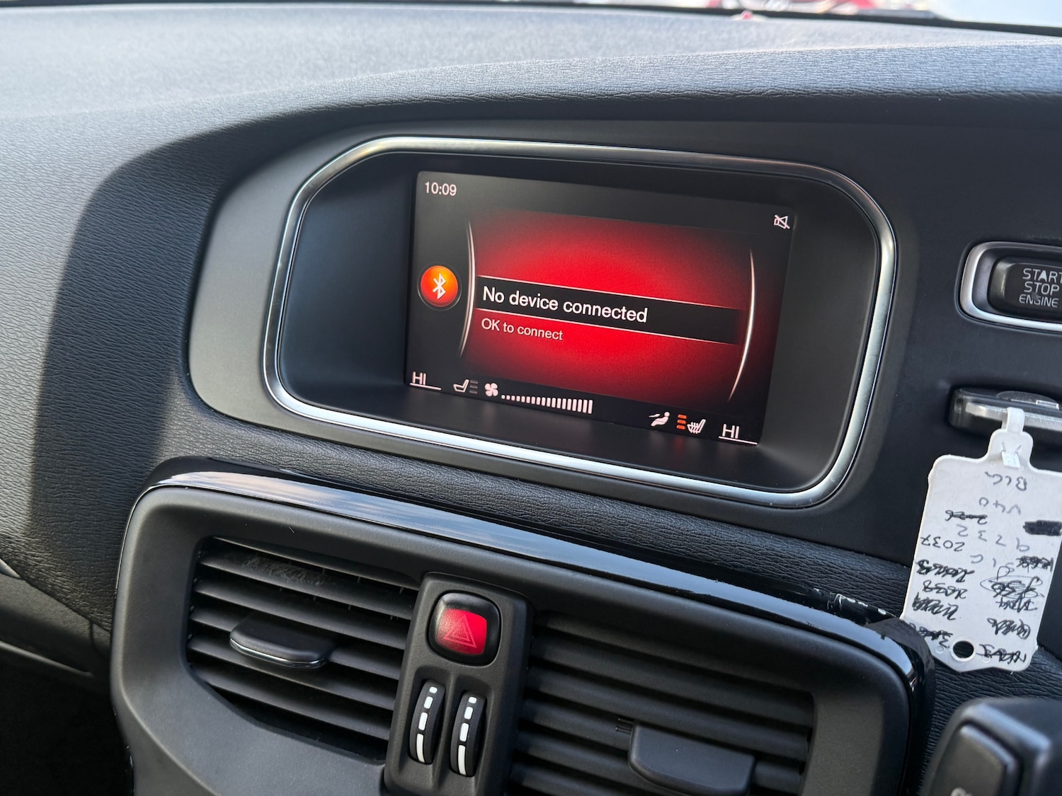 Used Volvo V40 2017 for sale - 77048132: Photo 25