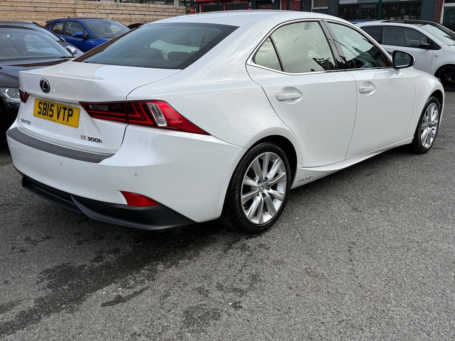 Used Lexus IS 2015 for sale - 78029136: Photo 11