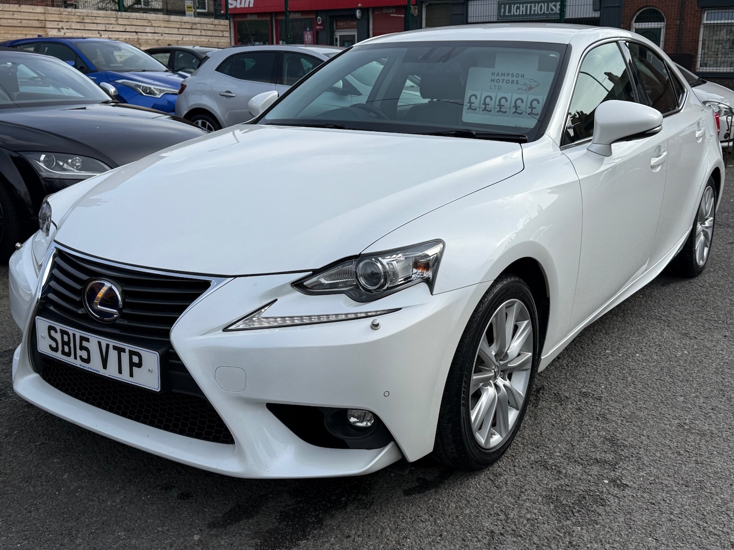 Used Lexus IS 2015 for sale - 78029136: Photo 2