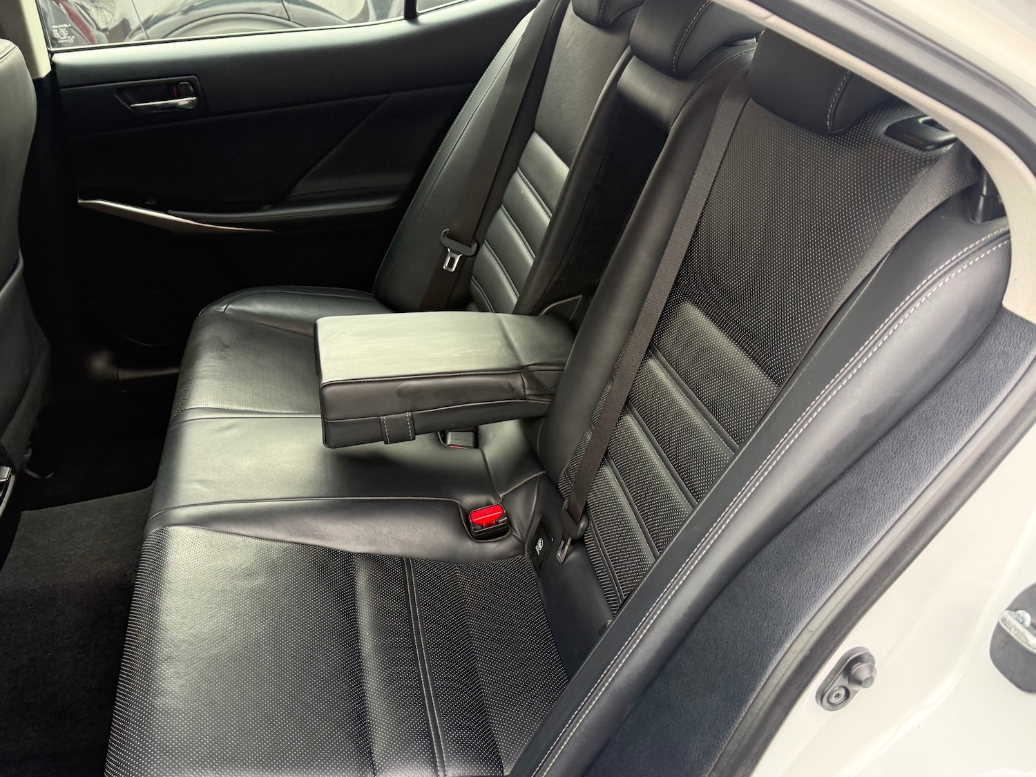 Used Lexus IS 2015 for sale - 78029136: Photo 38