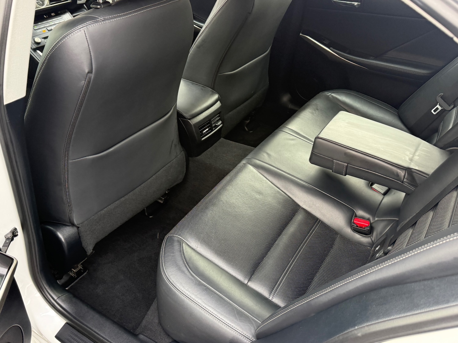 Used Lexus IS 2015 for sale - 78029136: Photo 8