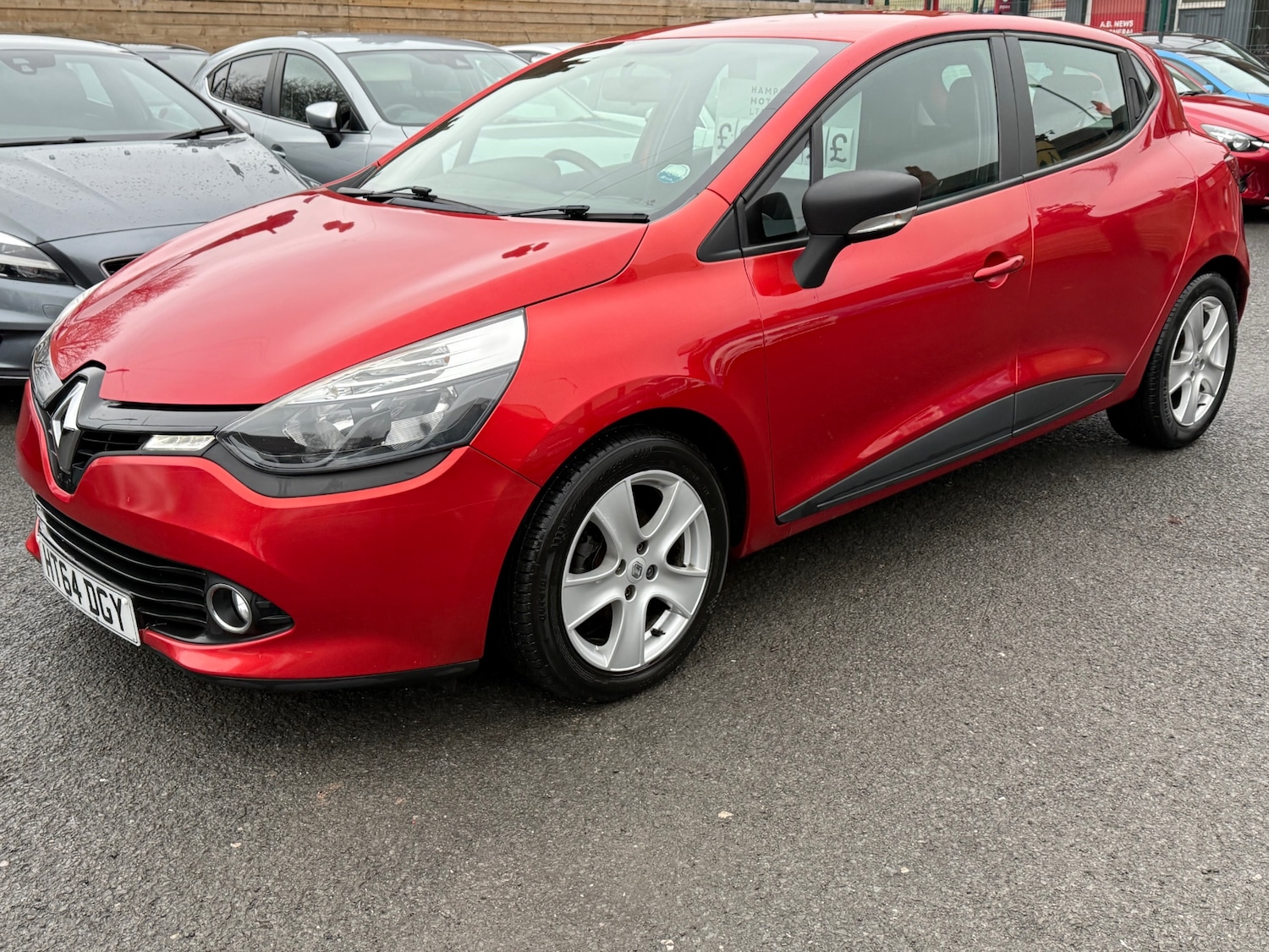 Used Renault Clio 2015 for sale - 77137235: Photo 10